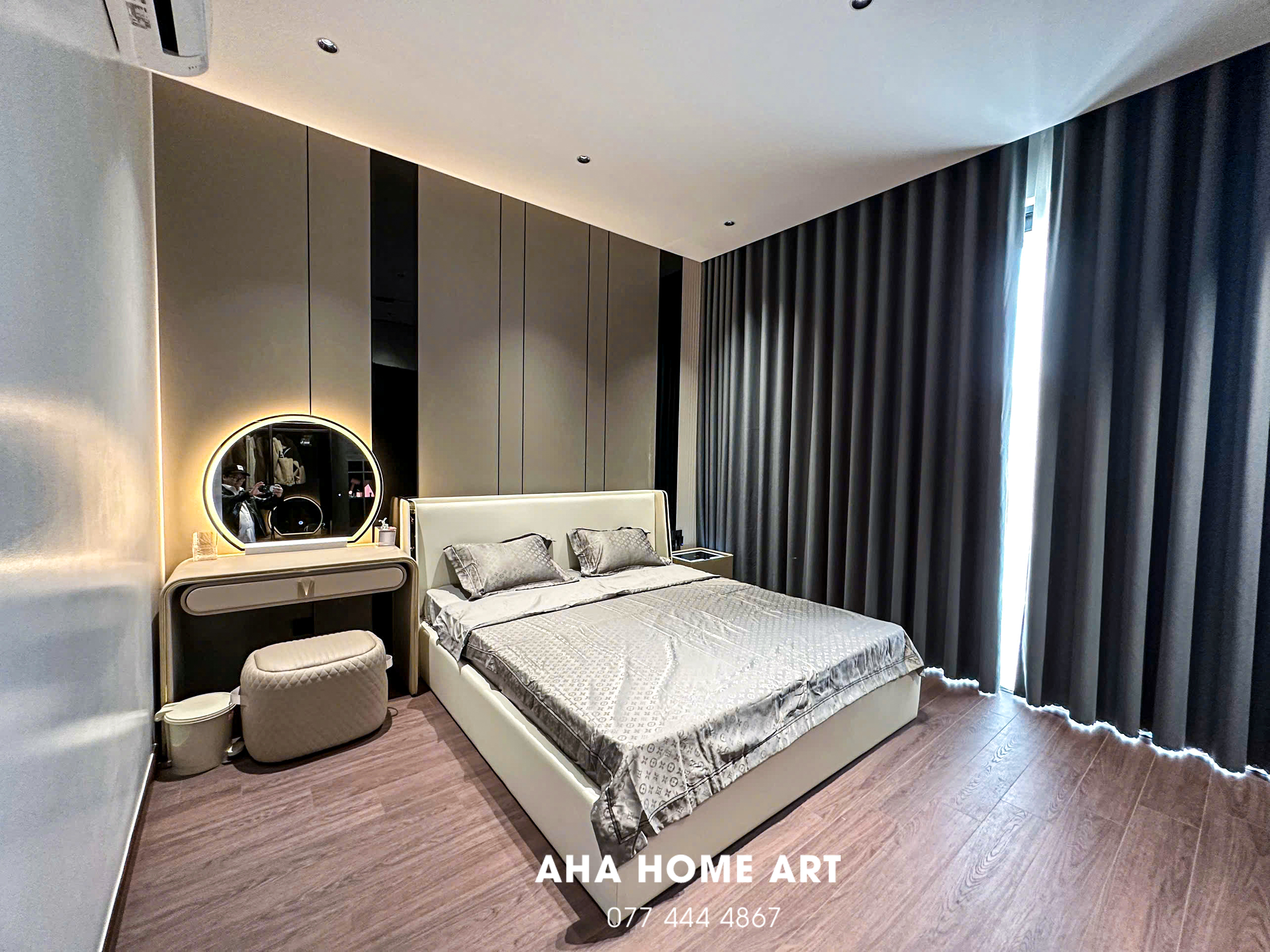 Demo Item 18 Title